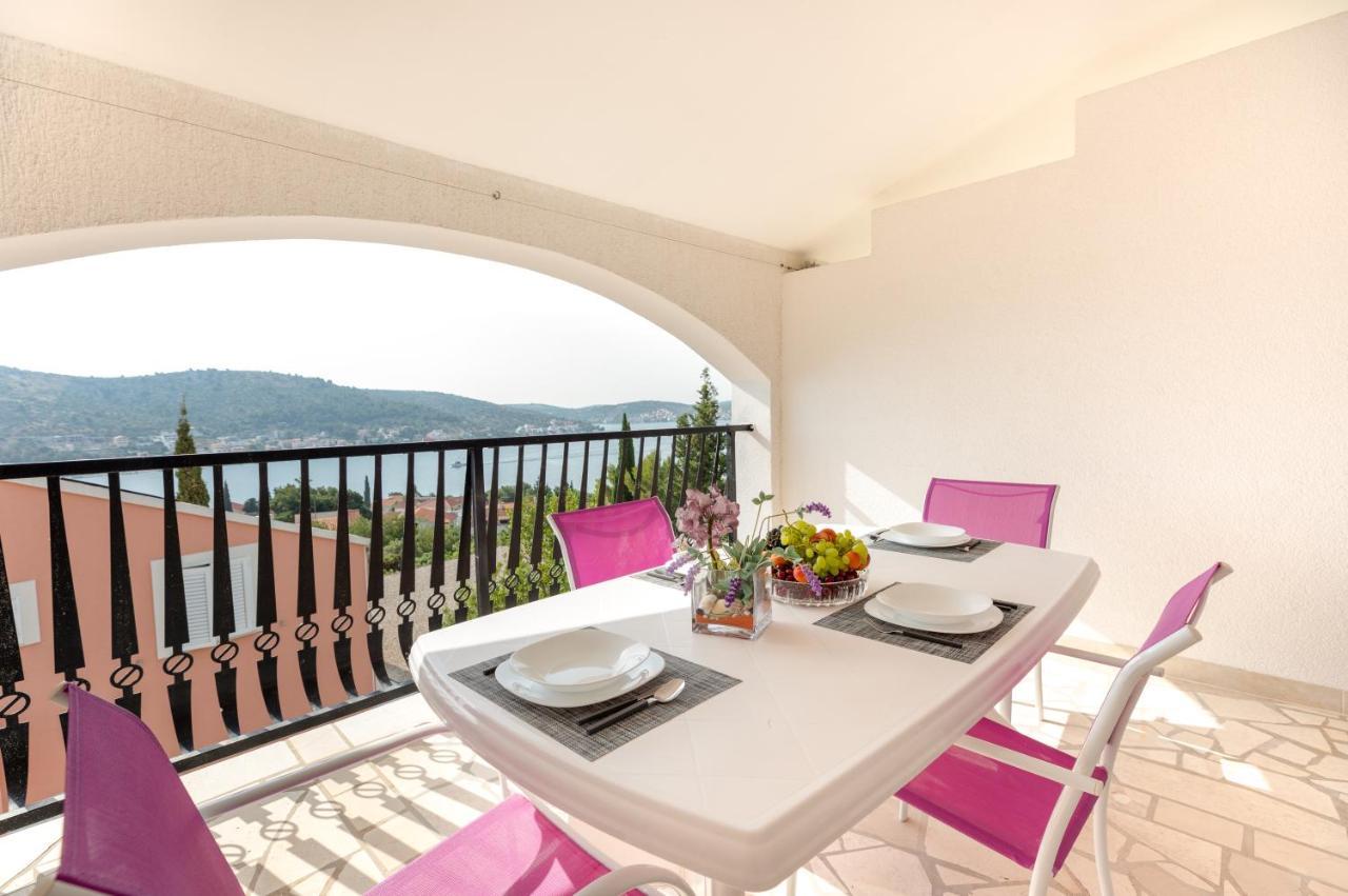 Apartments Villa Maja Rogoznica  Ngoại thất bức ảnh