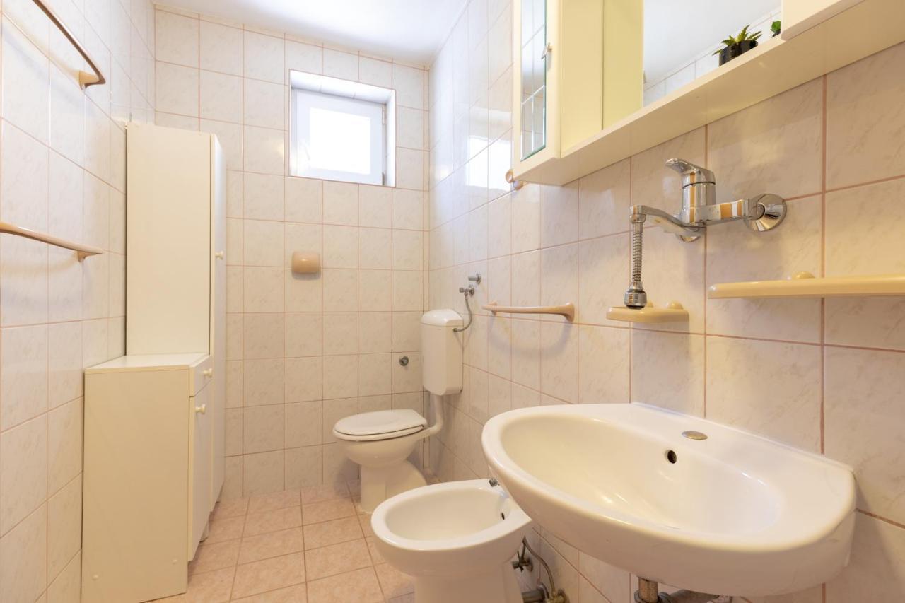 Apartments Villa Maja Rogoznica  Ngoại thất bức ảnh